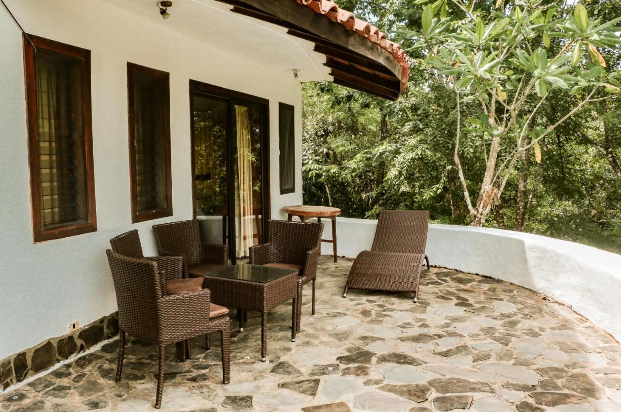 Finca Los Caballos Montezuma Exterior photo
